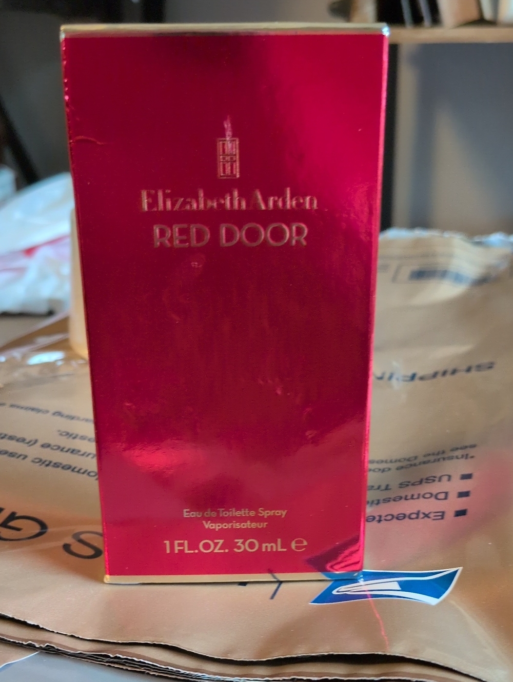Elizabeth Arden Red Door Women's Fragrance - Very Nice Gift Not Open Medium Size